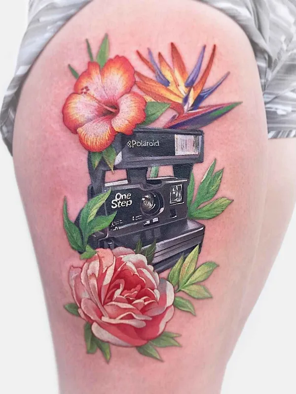 color realism 타투 부위 thigh #18661 | 타투이스트 Janice Bao Bao