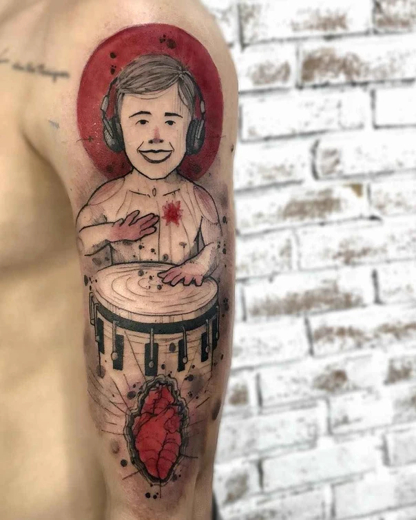 Illustrative Portrait, Heart tattoo on Upper Arm