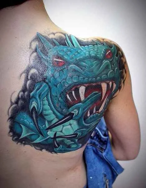 Иллюстративная Dragon, Monster tattoo на Лопатка