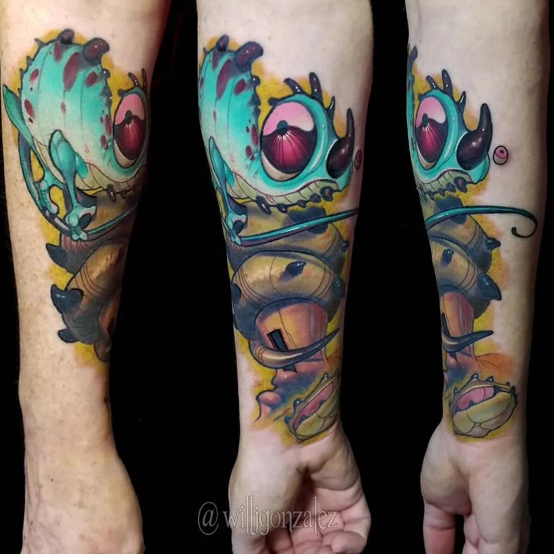 Tatuatore Will Gonzalez, tatuaggio a colori di nuova scuola realizzato secondo disegno dell'autore | New York, USA