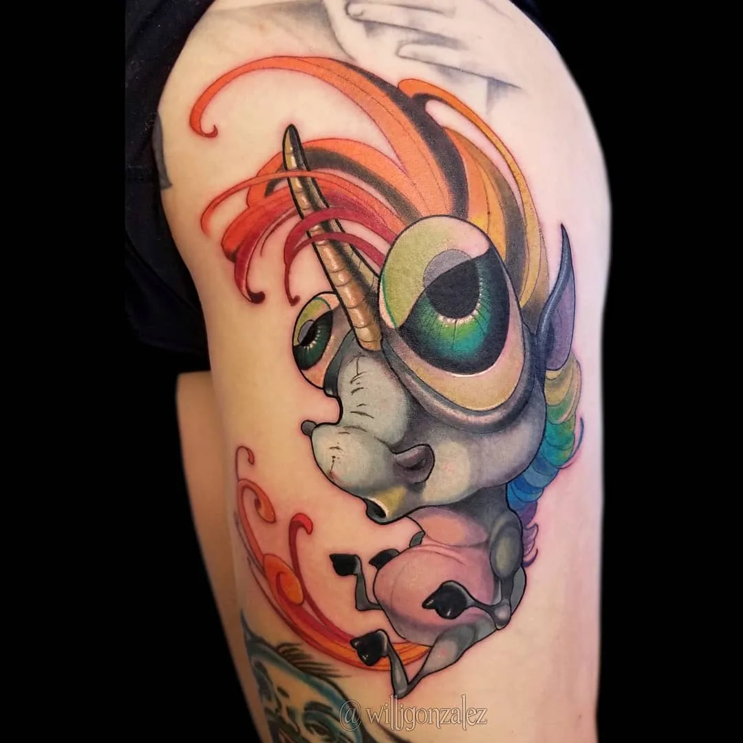 Tatuatore Will Gonzalez, tatuaggio a colori di nuova scuola realizzato secondo disegno dell'autore | New York, USA