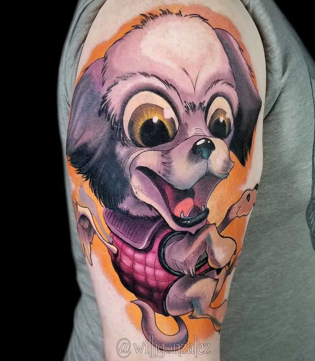Tatuatore Will Gonzalez, tatuaggio a colori di nuova scuola realizzato secondo disegno dell'autore | New York, USA