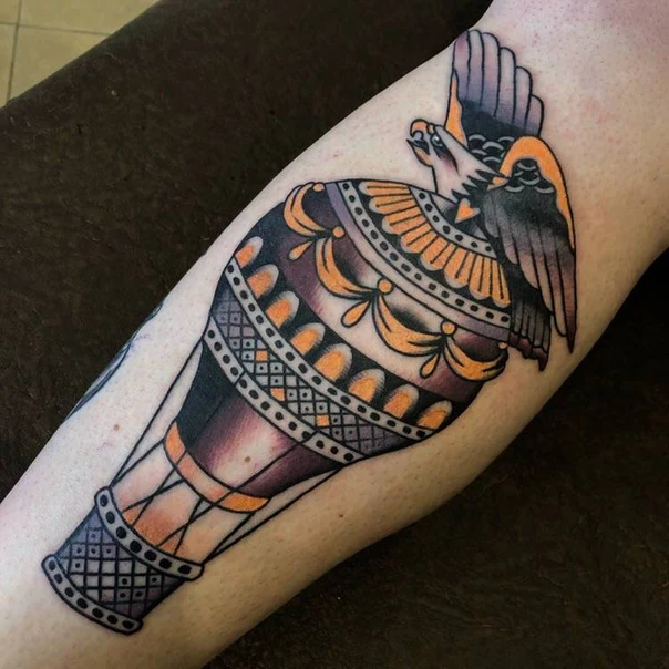 Традиционная Eagle, Hot air balloon tattoo на Икра