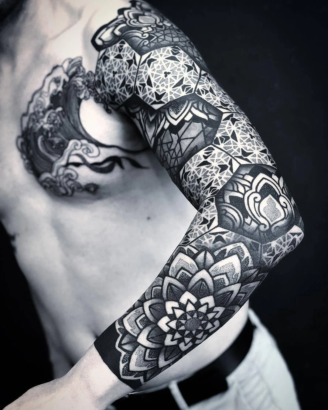 Tattoo artist Diamante Murru, ornamental tattoo, guest of the 10th International Moscow Tattoo Convention | Italy, Germany, Berlin