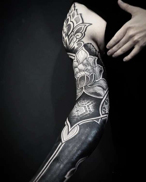 Blackwork Lotus, Geometric tattoo on Full Sleeve