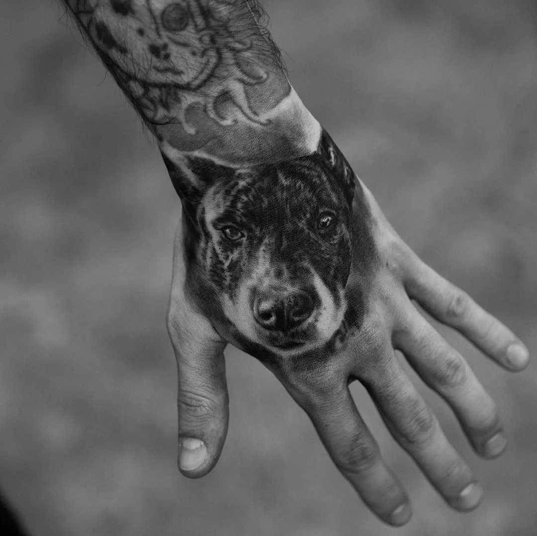 Artista de tattoos Anatole, tattoo realista preto e cinza, BANG BANG New York| Estados Unidos