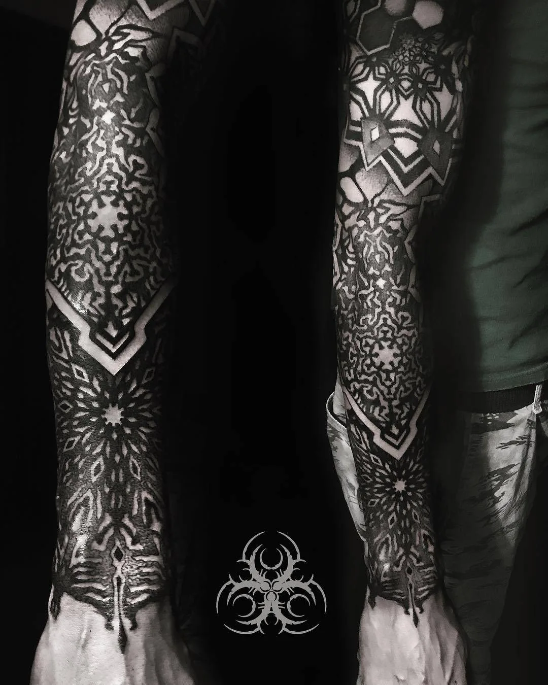 Tattoo artist Byron, author's style blackwork tattoo | Costa Rica