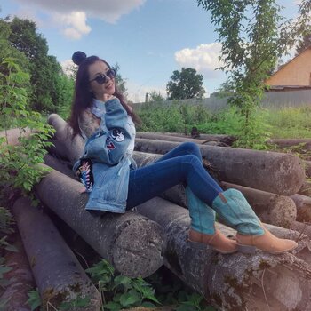 Тату модель Margot