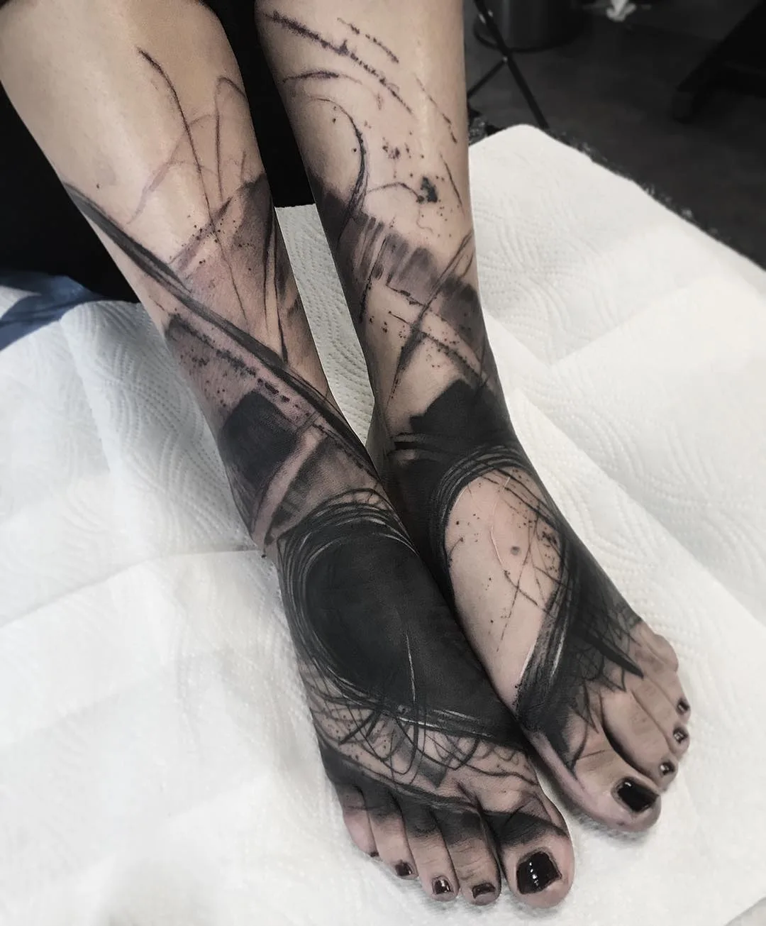 Tattoo artist Natalie Nox, black sketch tattoo, blackwork | Athens, Greece