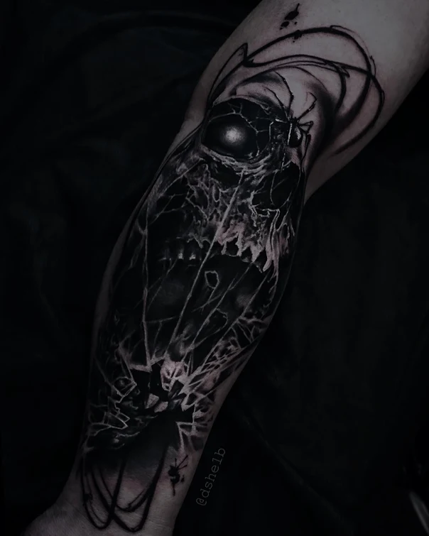 Блэкворк Spider, Abstract tattoo на Предплечье