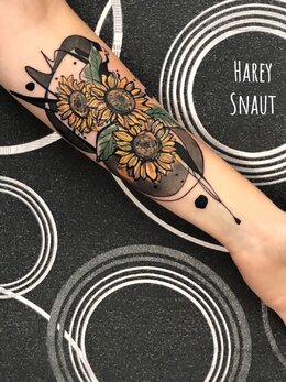 Botaniс tattoo