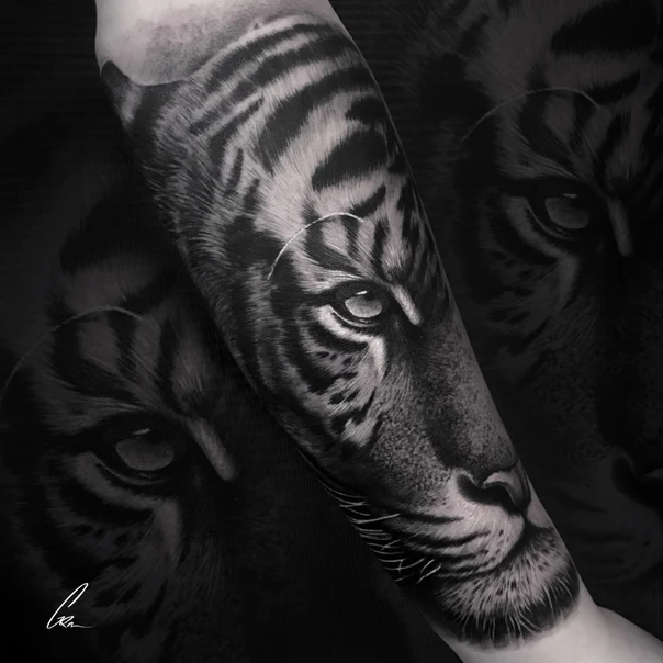 Реализм Tiger tattoo на Предплечье