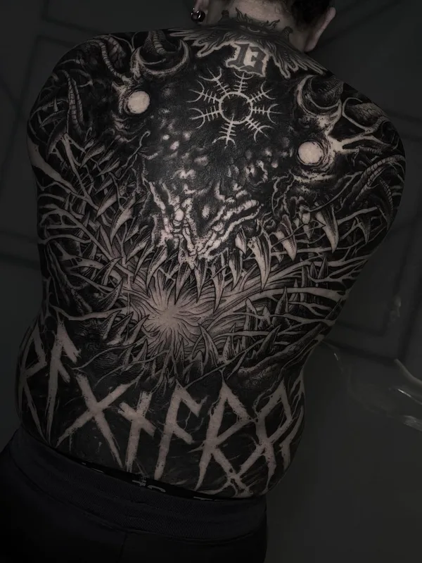 black blackwork tattoo on full back #65858 | Tattoo Artist Rene Hilken