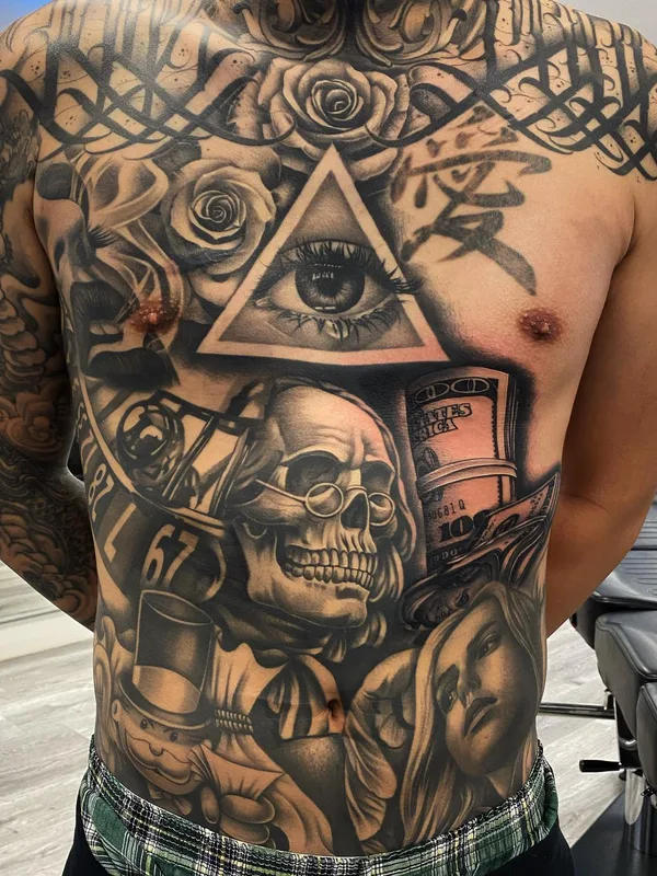 male black and grey black and grey Tatuaggio su chest #65990 | Tatuatore Lawrence Fong