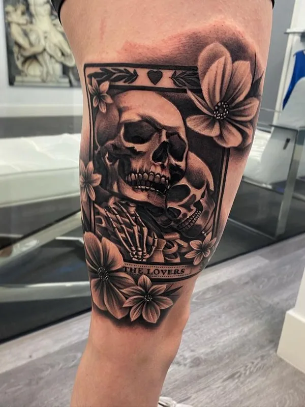 black and grey black and grey Tatuaggio su thigh #65992 | Tatuatore Lawrence Fong