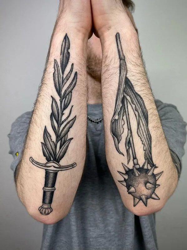black blackwork 纹身 在 forearm #66340 | 纹身师 Michael Joss
