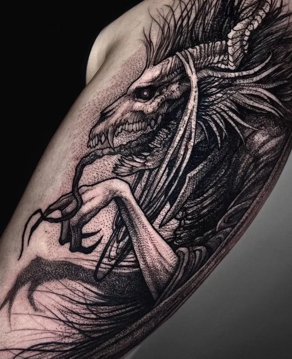 black and grey blackwork 타투 부위 bicep #66722 | 타투이스트 Tessa Von