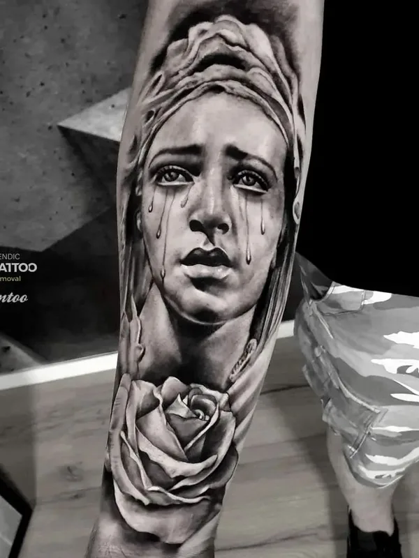 black and grey realism татуировка на forearm #66813 | Тату мастер Dejan Zlendic