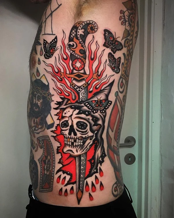 Traditional Skull, Dagger tattoo on Side