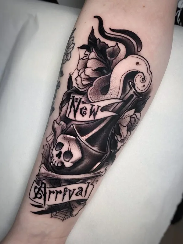 black and grey blackwork tattoo auf forearm #66937 | Tätowierer Elena Mignani