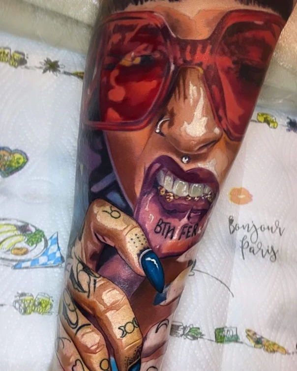 Реализм Portrait, Face tattoo на Предплечье