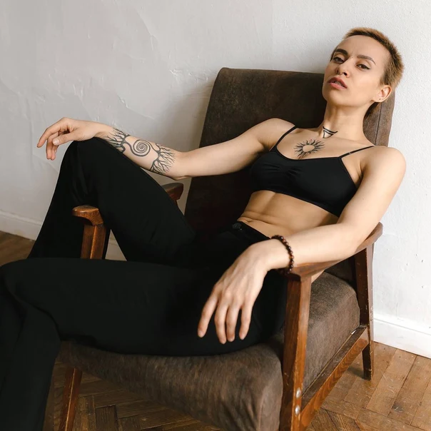 Лайнворк Tree, Sun tattoo на Предплечье