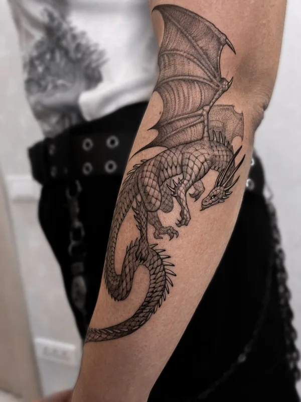 black and grey blackwork 타투 부위 forearm #67435 | 타투이스트 Łera Zabłocka