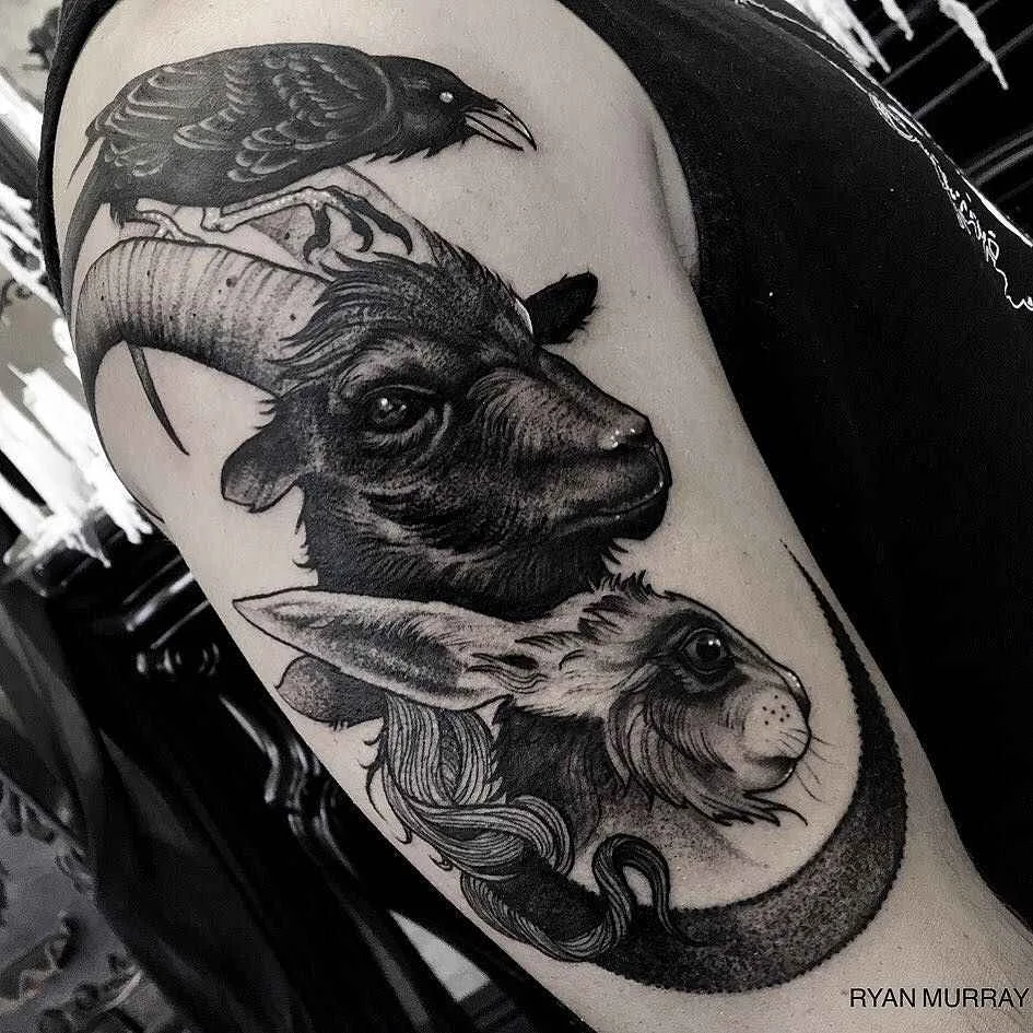 Тату мастер Ryan Murray black horror neotraditional tattoo