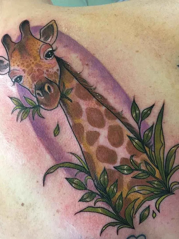 color illustrative tatouage sur chest #10705 | Artiste tatoueur Lucy Blue