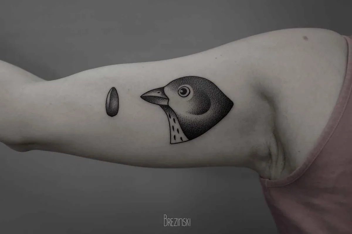 Tatuador Ilya Brezinski - autores designam tatuagem blackwork dotwork | Rússia