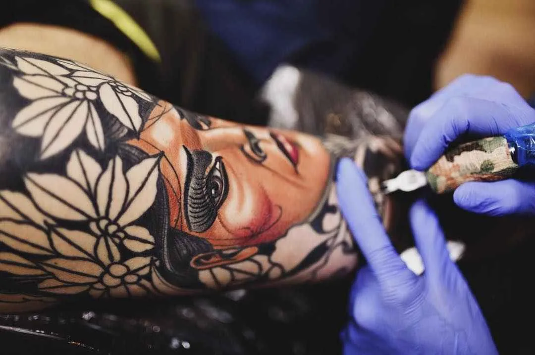 Tattoo artist Bartosz Panas authors style color neo traditional tattoo | Warsaw, Poland 