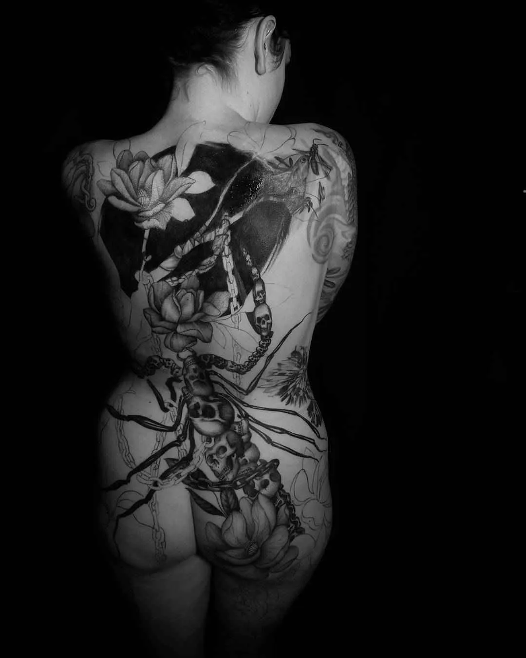 Tattoo artist Talley Matthew, authors black&grey scale tattoo, blackwork | USA