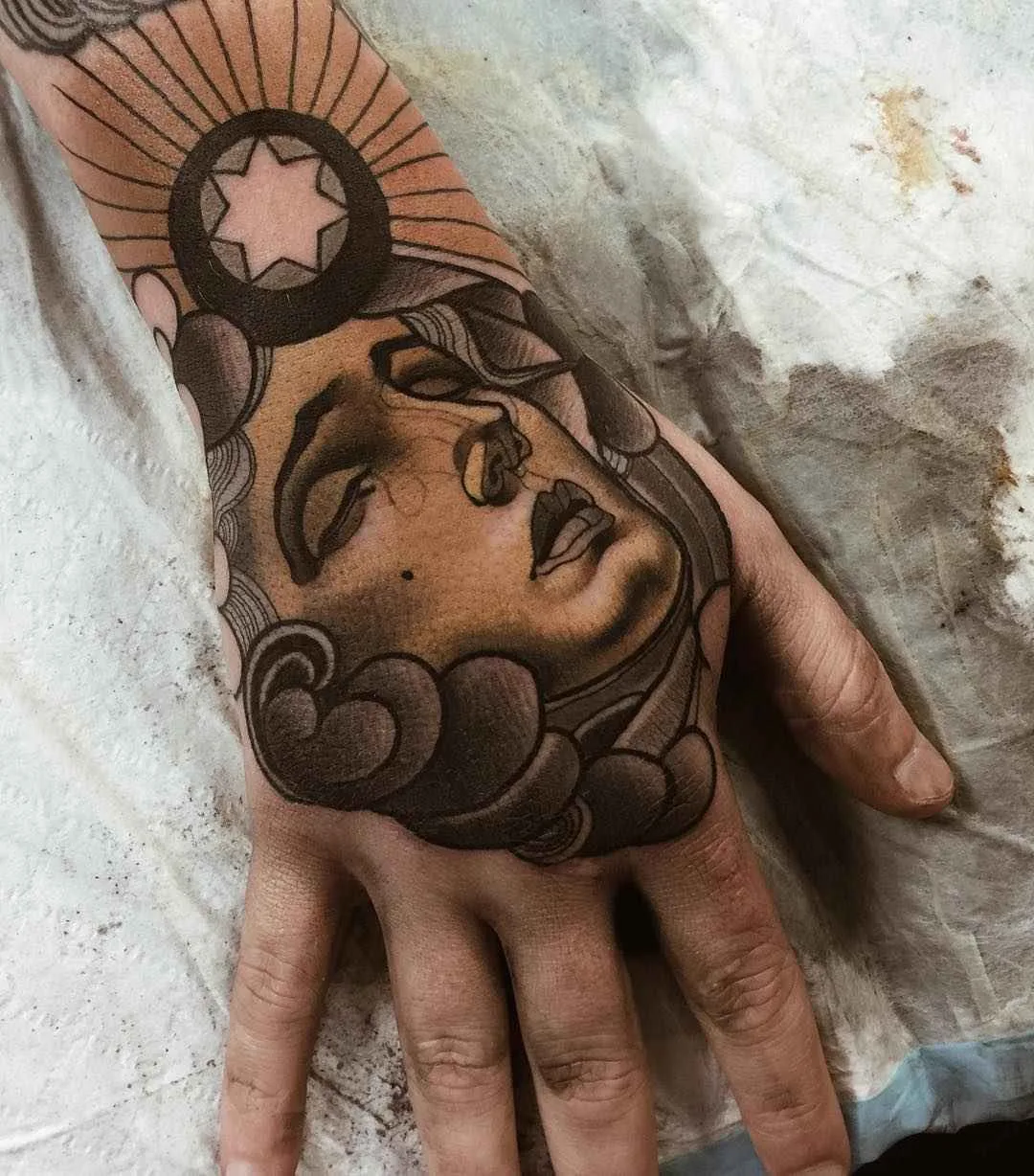 Tatuagem artista Jacob J Gardner cor neo tradicional | Austrália