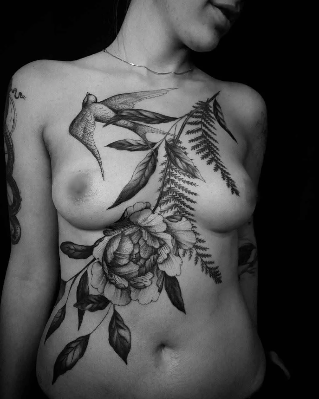 Tattoo artist Talley Matthew, authors black&grey scale tattoo, blackwork | USA