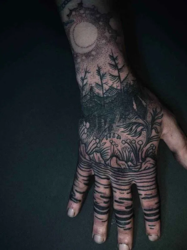 black blackwork татуировка на hand #18985 | Тату мастер Noel'le Longhaul (Loone)