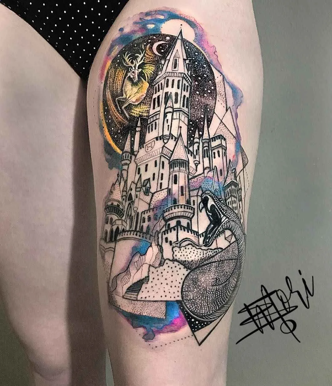 Tatuagem do artista Mo Mori estilo esboço de tatuagem aquarela | Alemanha, Berlim