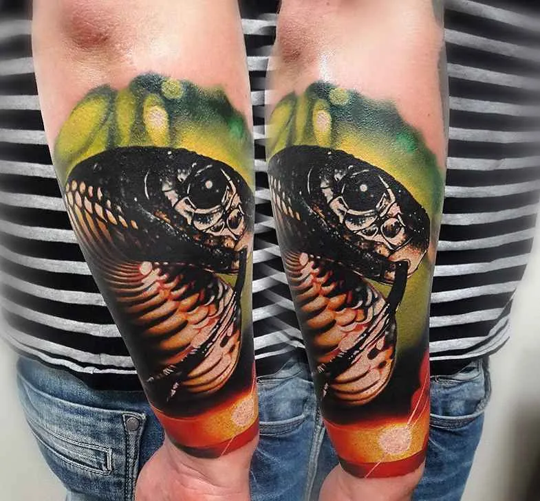 Tattoo artista Dima Gorbunov, ritratto realistico in colore e nero e grigio | Russia