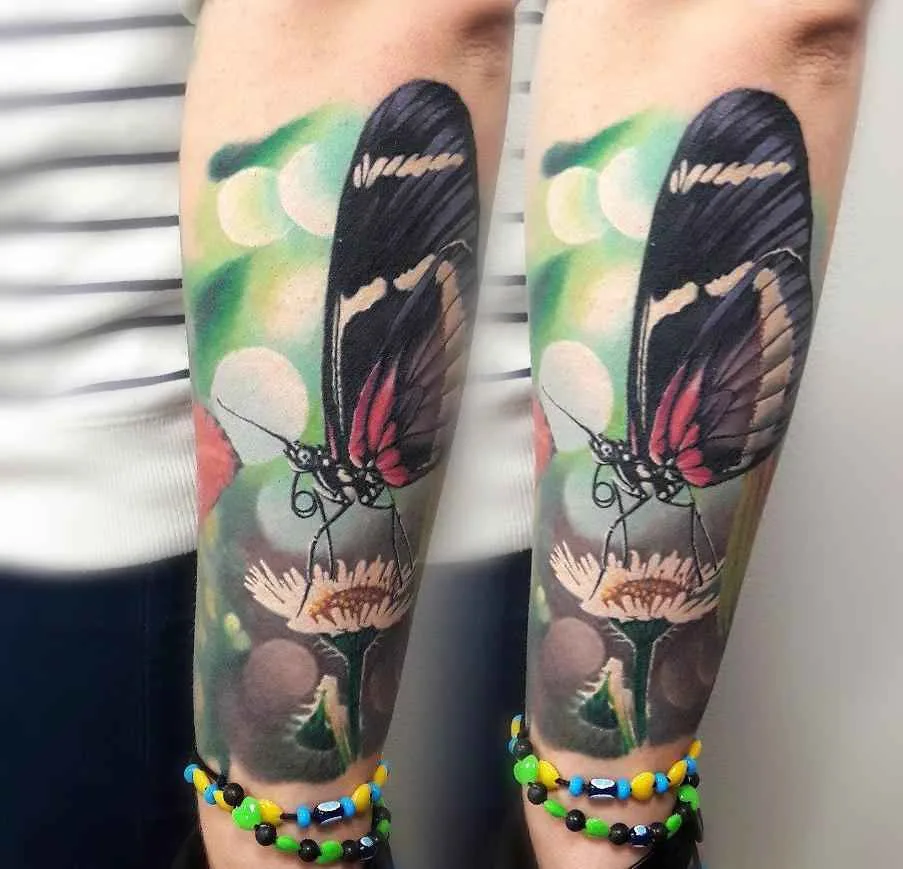 Tattoo artista Dima Gorbunov, ritratto realistico in colore e nero e grigio | Russia