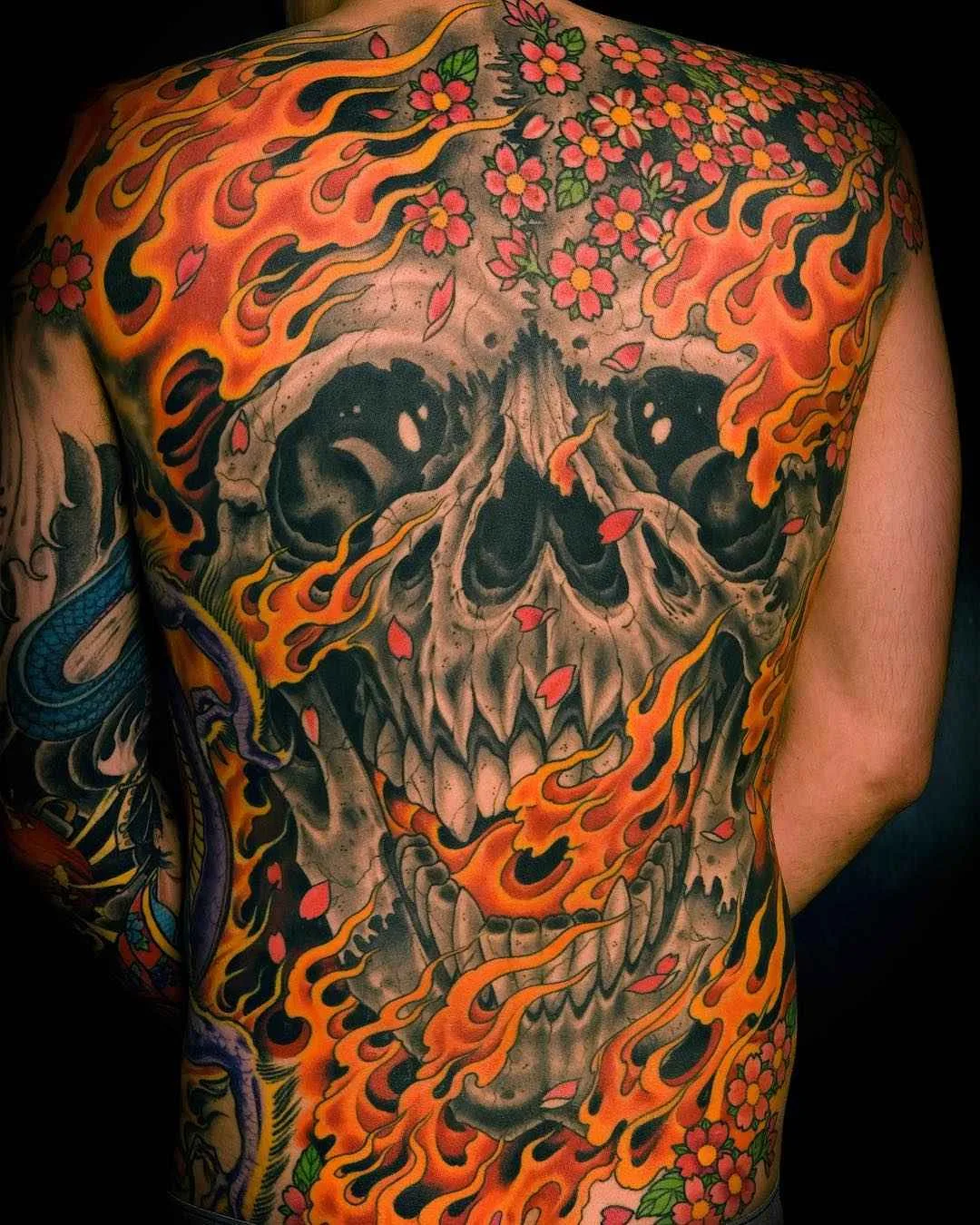 Tatuagem artista Mike Rubendall, cor, preto&cinza tatuagem oriental japonesa | USA