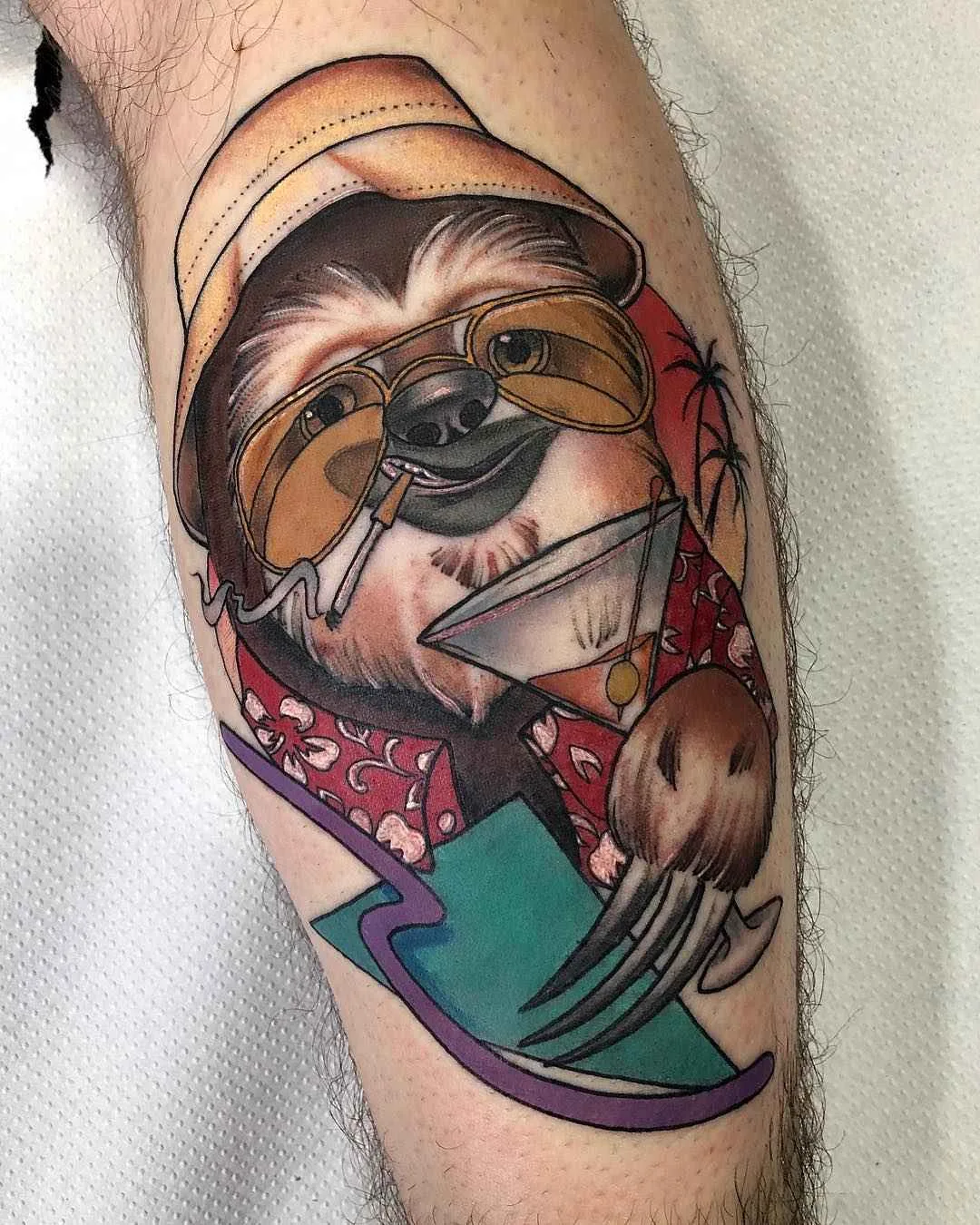Artista di tatuaggi Raquel Escudero, tatuaggio a colori neo tradizionale di film | Spagna