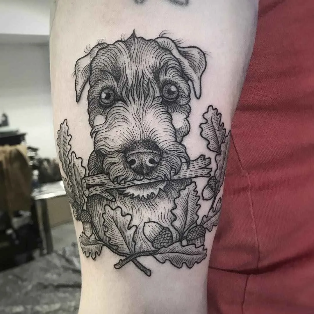 Artista de tatuagem Susanne Suflanda Konig tatuagem ilustrativa gráfica de animais preto e cinza | Alemanha, Reino Unido
