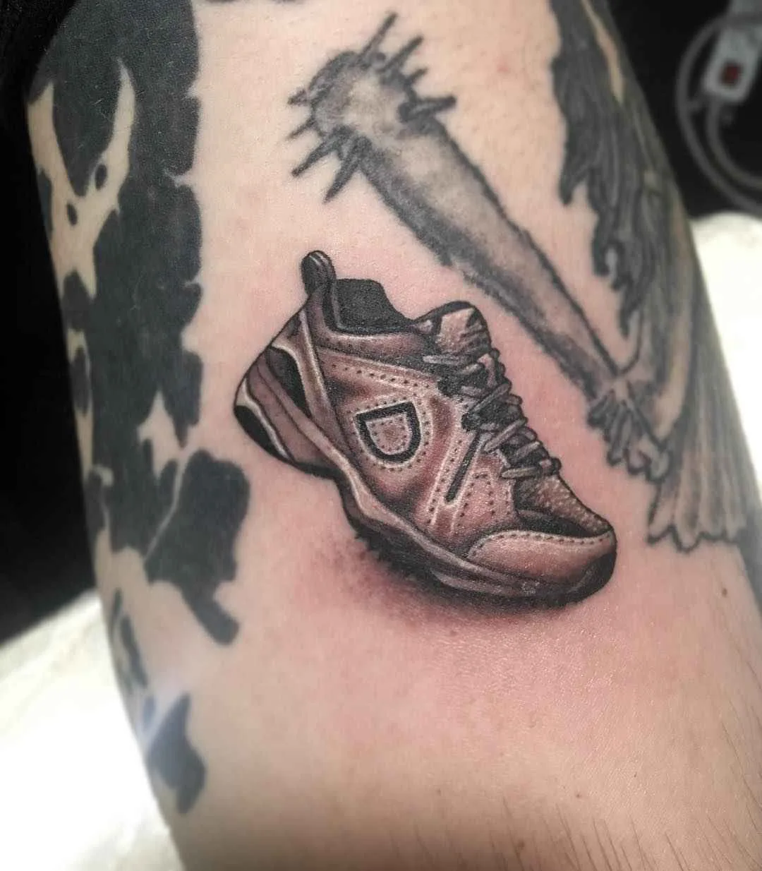 Tattoo master and musician Dan Smith, authors realistic sneakers and shoes tattoo | USA, England, New Zealand