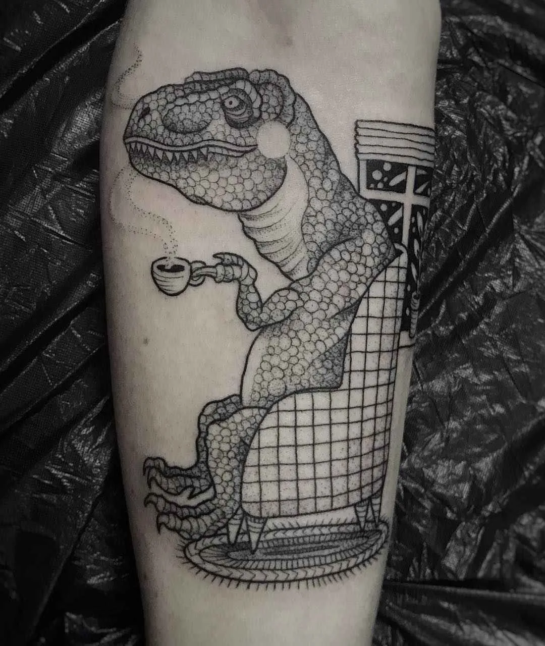 Artista de tatuagem Susanne Suflanda Konig tatuagem ilustrativa gráfica de animais preto e cinza | Alemanha, Reino Unido