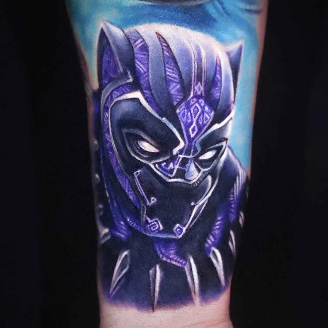 Artista de tatuagem Londres Reese, tatuagem de retrato em cores realista | EUA