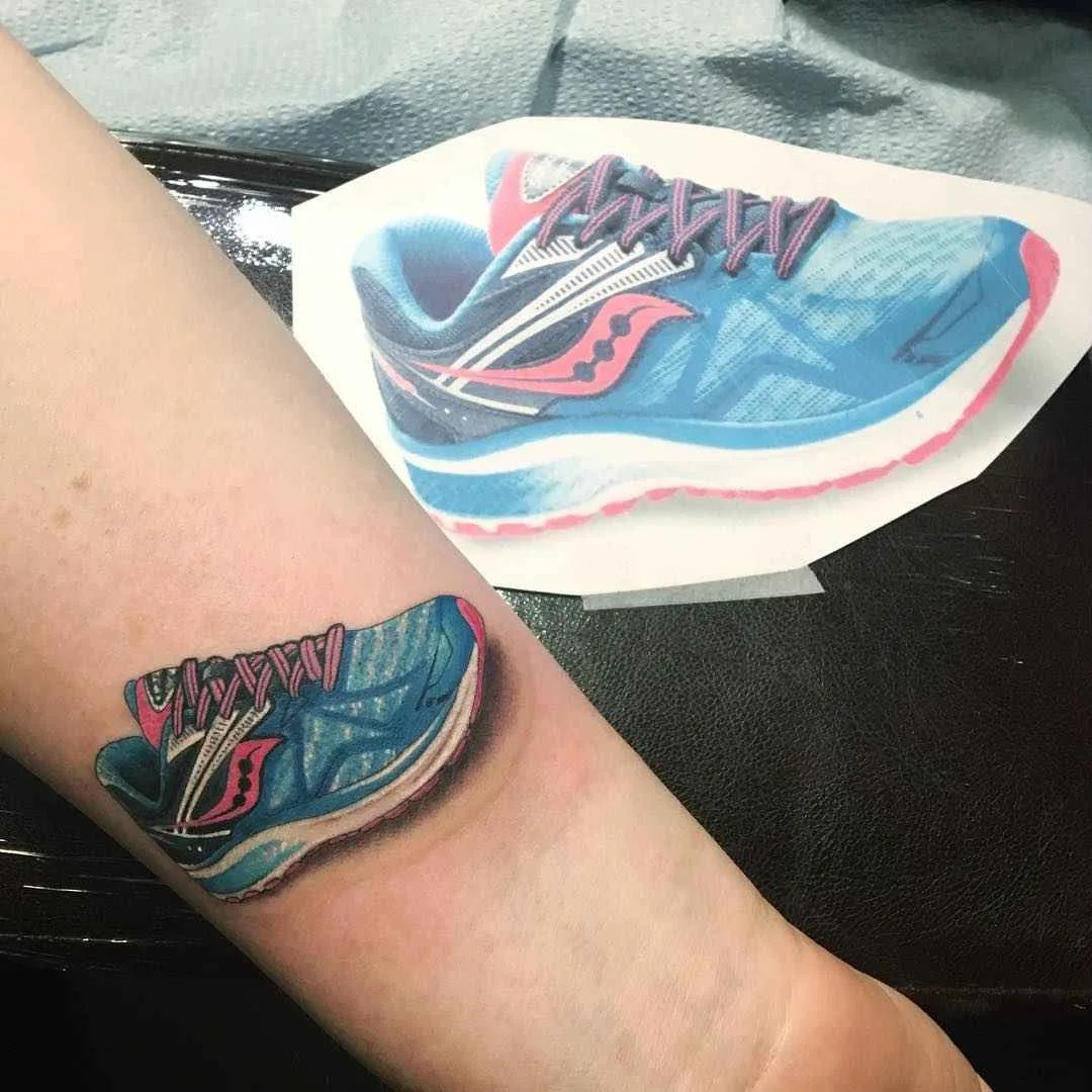 Tattoo master and musician Dan Smith, authors realistic sneakers and shoes tattoo | USA, England, New Zealand