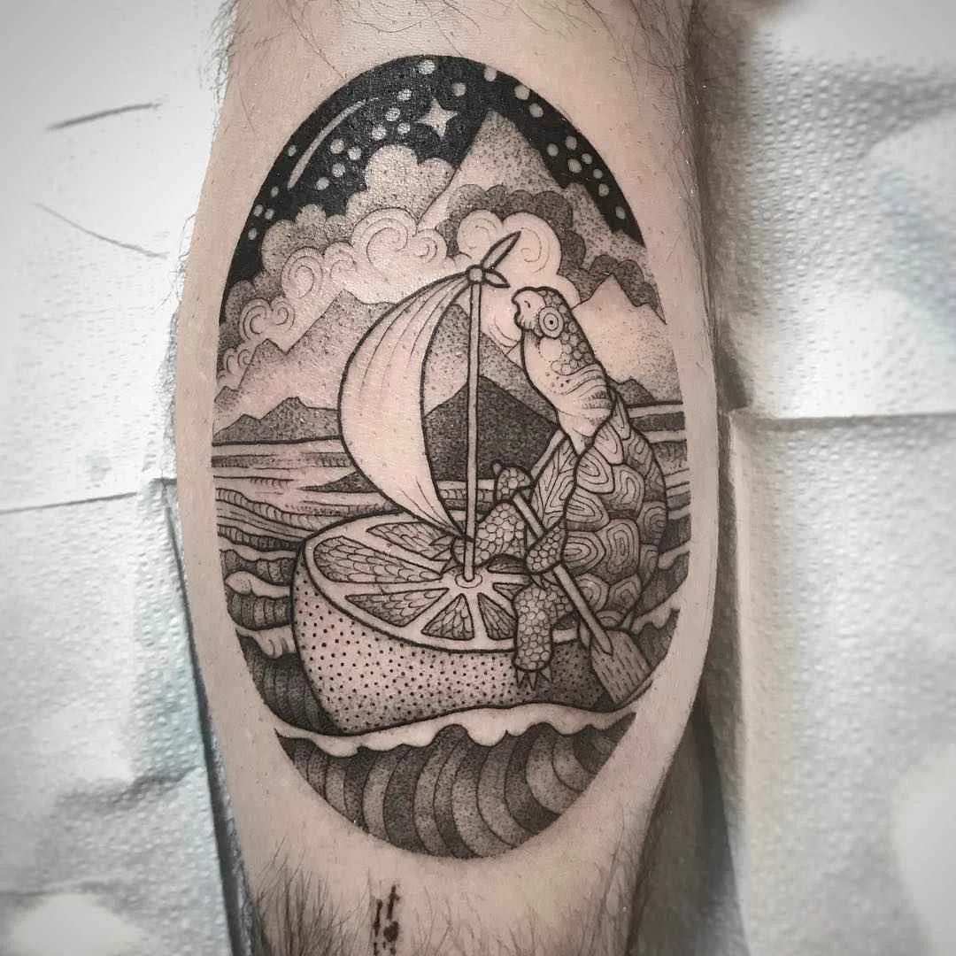 Artista de tatuagem Susanne Suflanda Konig tatuagem ilustrativa gráfica de animais preto e cinza | Alemanha, Reino Unido