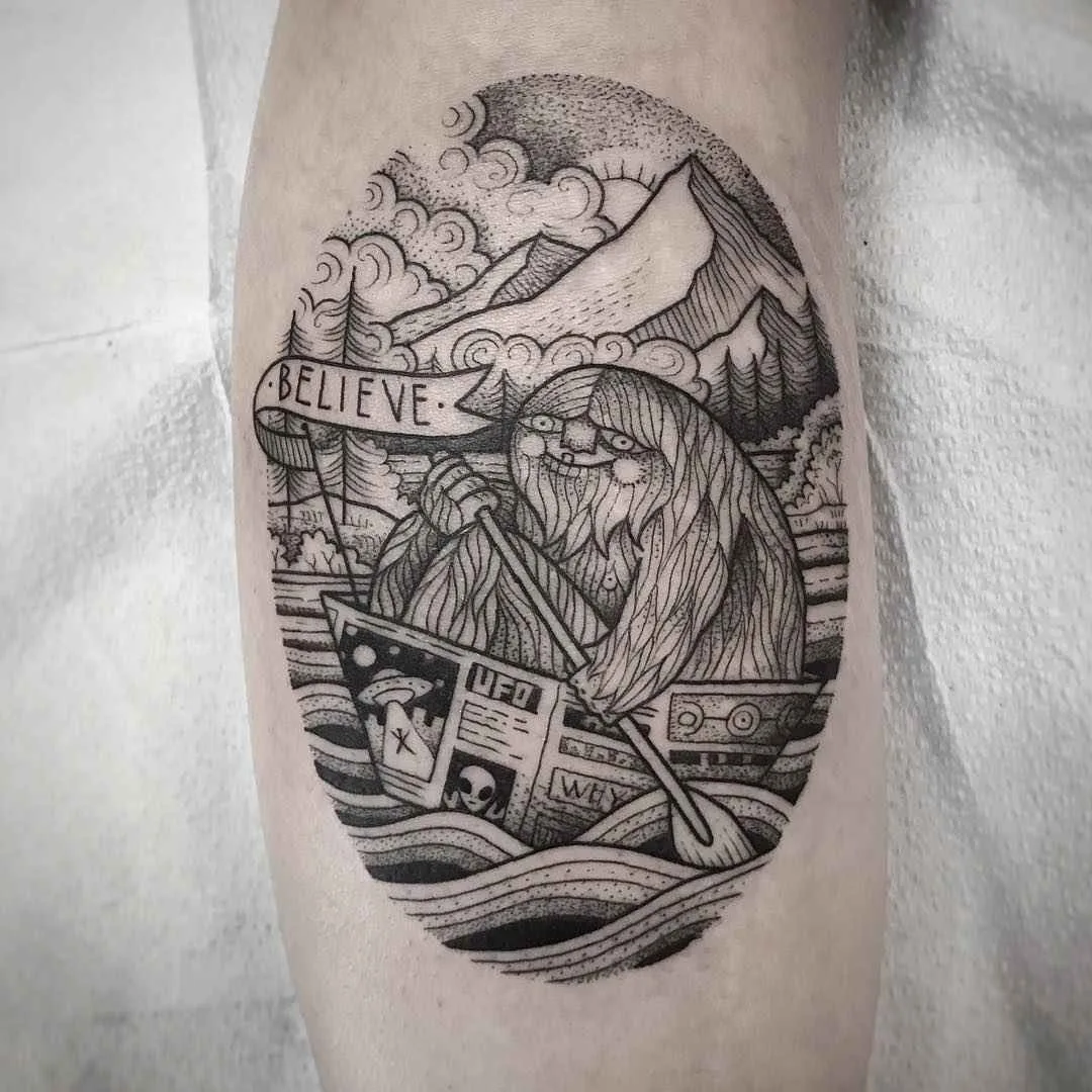 Artista de tatuagem Susanne Suflanda Konig tatuagem ilustrativa gráfica de animais preto e cinza | Alemanha, Reino Unido