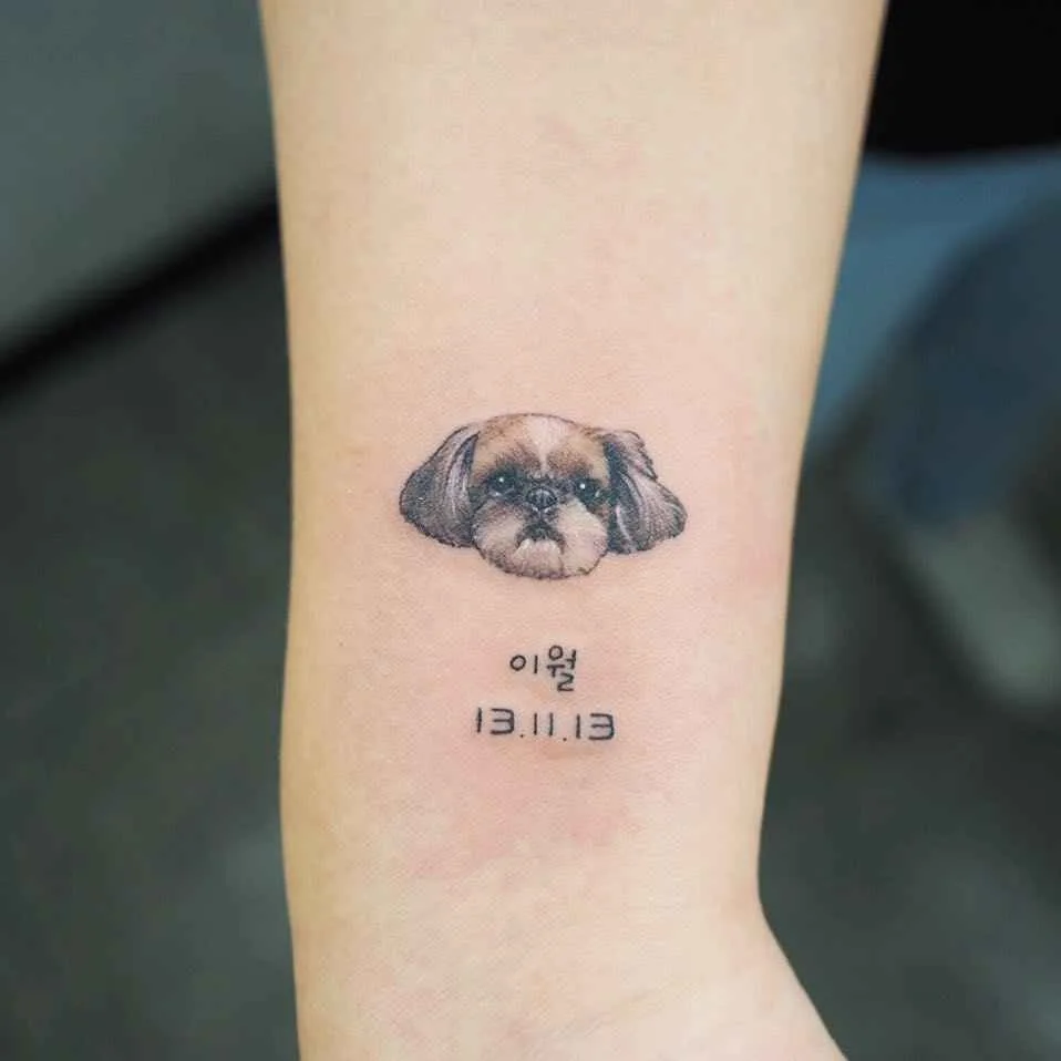 Tattoo artist Yammy, color and black and grey minimalistic pets tattoo | Seoul, Korea