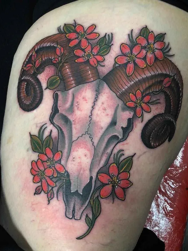color neo traditional Tatuaggio su thigh #19809 | Tatuatore Sadee Glover