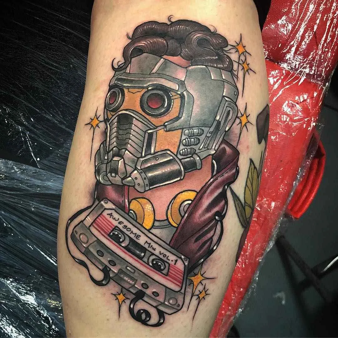 Tattoo artist Sadee Glover, color neo traditional and traditional tattoo | England